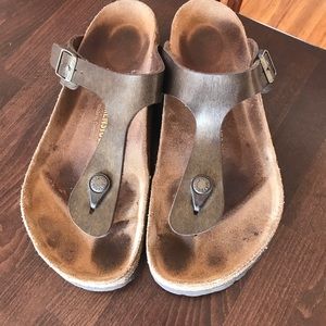 Birkenstock Gizeh in size 40